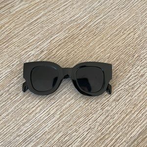 FREE PEOPLE SUNGLASSES ROUND